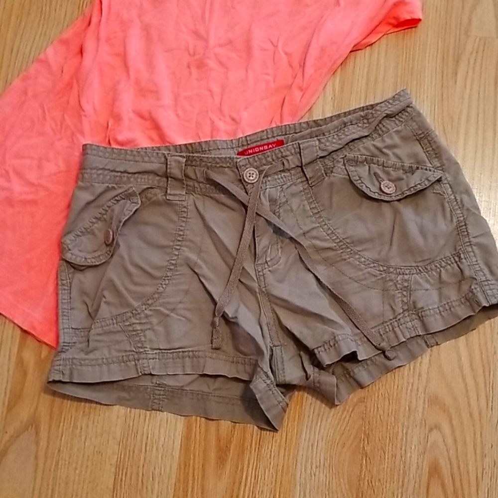 Union bay shorts (dark khaki) and shirt lot